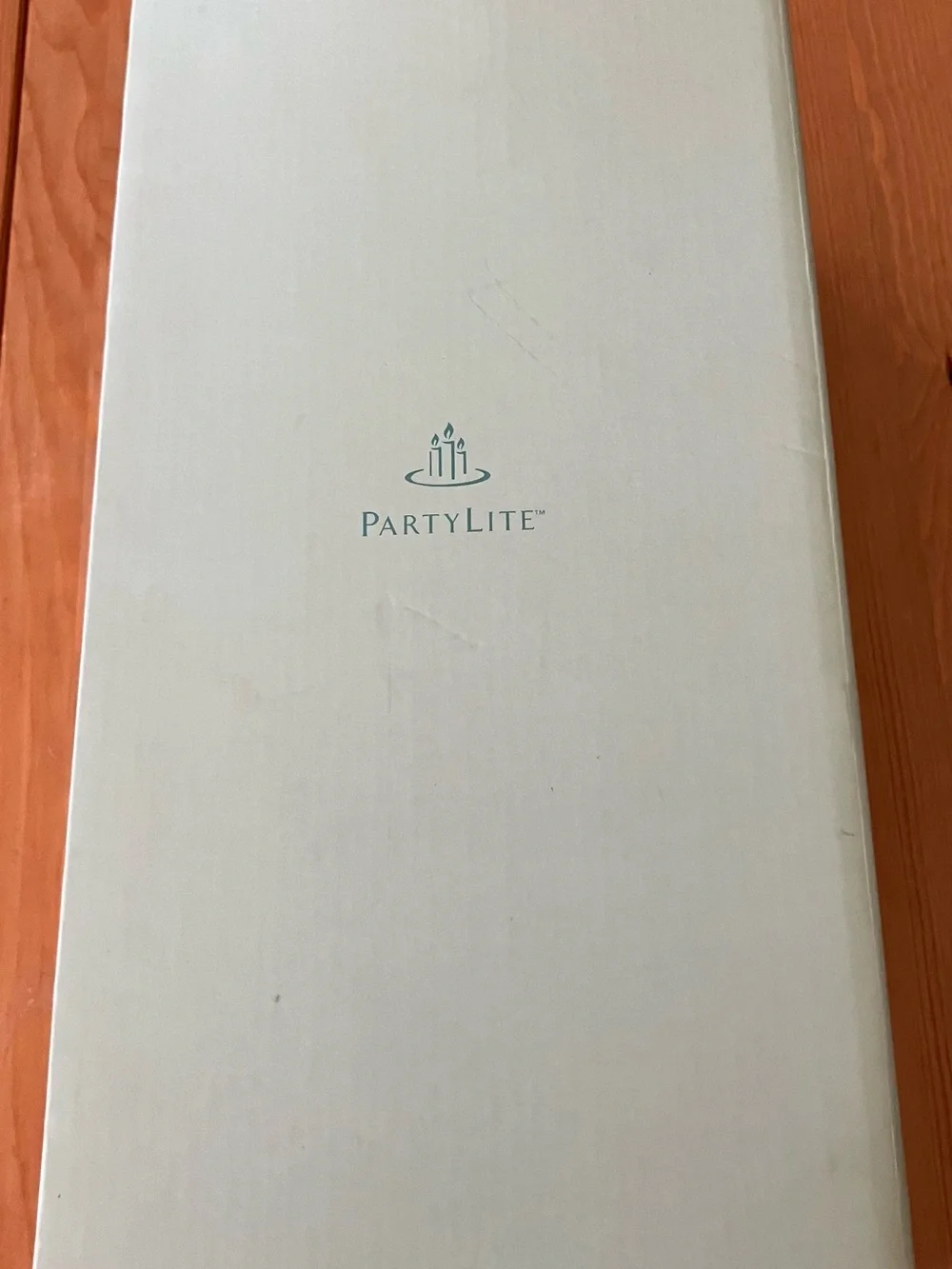 NEW PartyLite P8030 Verdant Lights Gold Glass Lantern with Wind Chimes